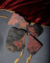 Load image into Gallery viewer, Rhodonite