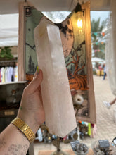Load image into Gallery viewer, Clear Quartz