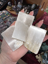Load image into Gallery viewer, Selenite