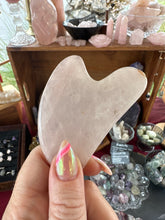 Load image into Gallery viewer, Rose Quartz