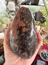 Load image into Gallery viewer, Rhodonite