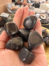 Load image into Gallery viewer, Hematite